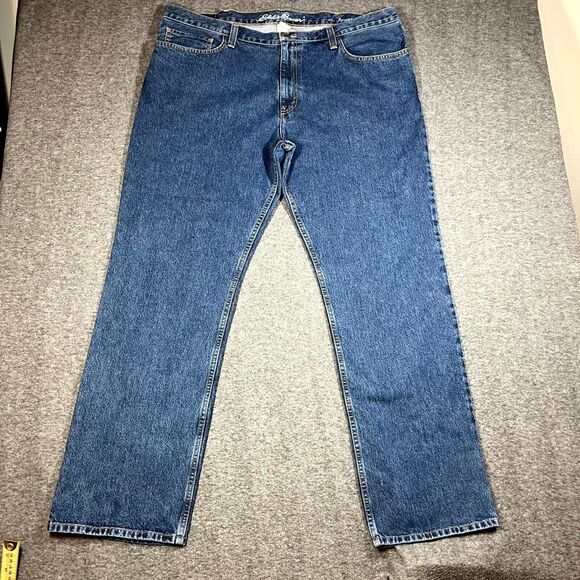 Eddie Bauer Jeans Mens 42x34 Blue Denim Cotton Relaxed Baggy Straight Leg NWT - Picture 1 of 12
